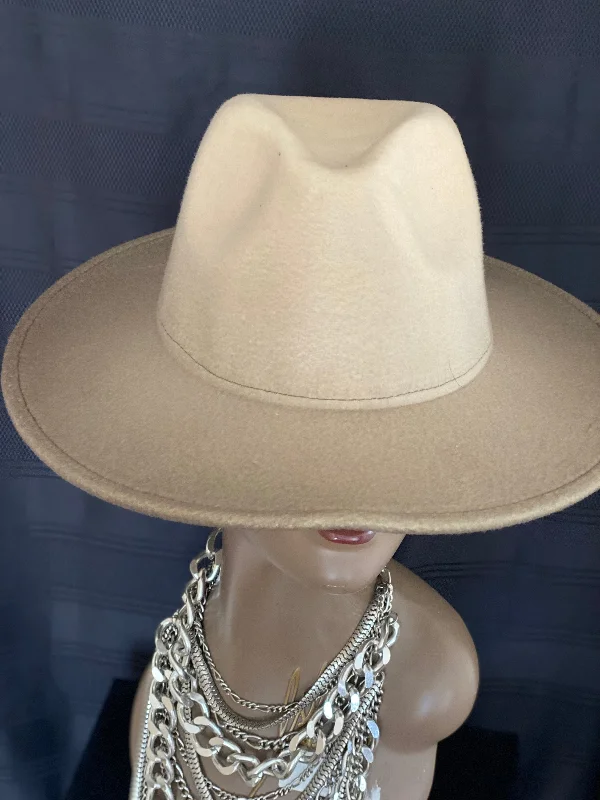 Cream Top w/ Olive Brim